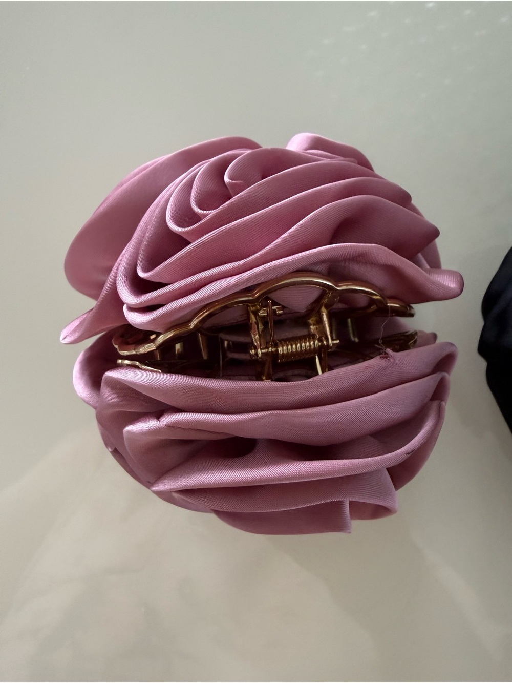 Rose-Shaped Satin Hair Clip in Dusty Pink